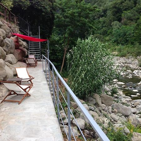 Le Macine Del Confluente Bed & Breakfast Badalucco Exterior photo