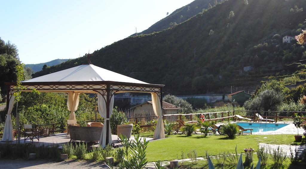 Le Macine Del Confluente Bed & Breakfast Badalucco Exterior photo