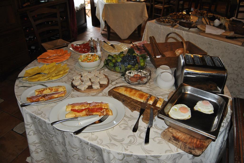 Le Macine Del Confluente Bed & Breakfast Badalucco Exterior photo